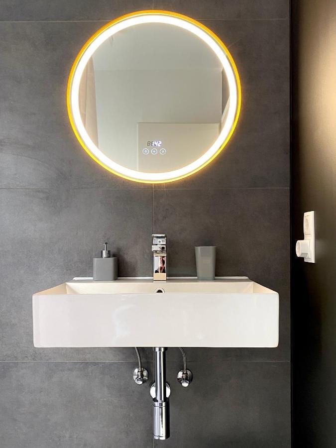 Three Apartment Кобленц Екстериор снимка